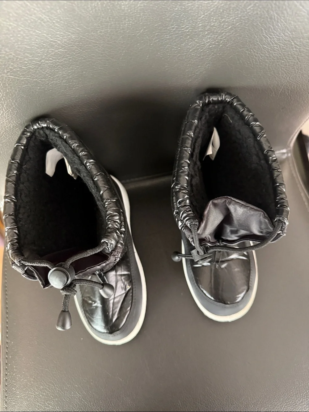 Après Estelle Boot by LAMO Kids Black Winter Snow Boots